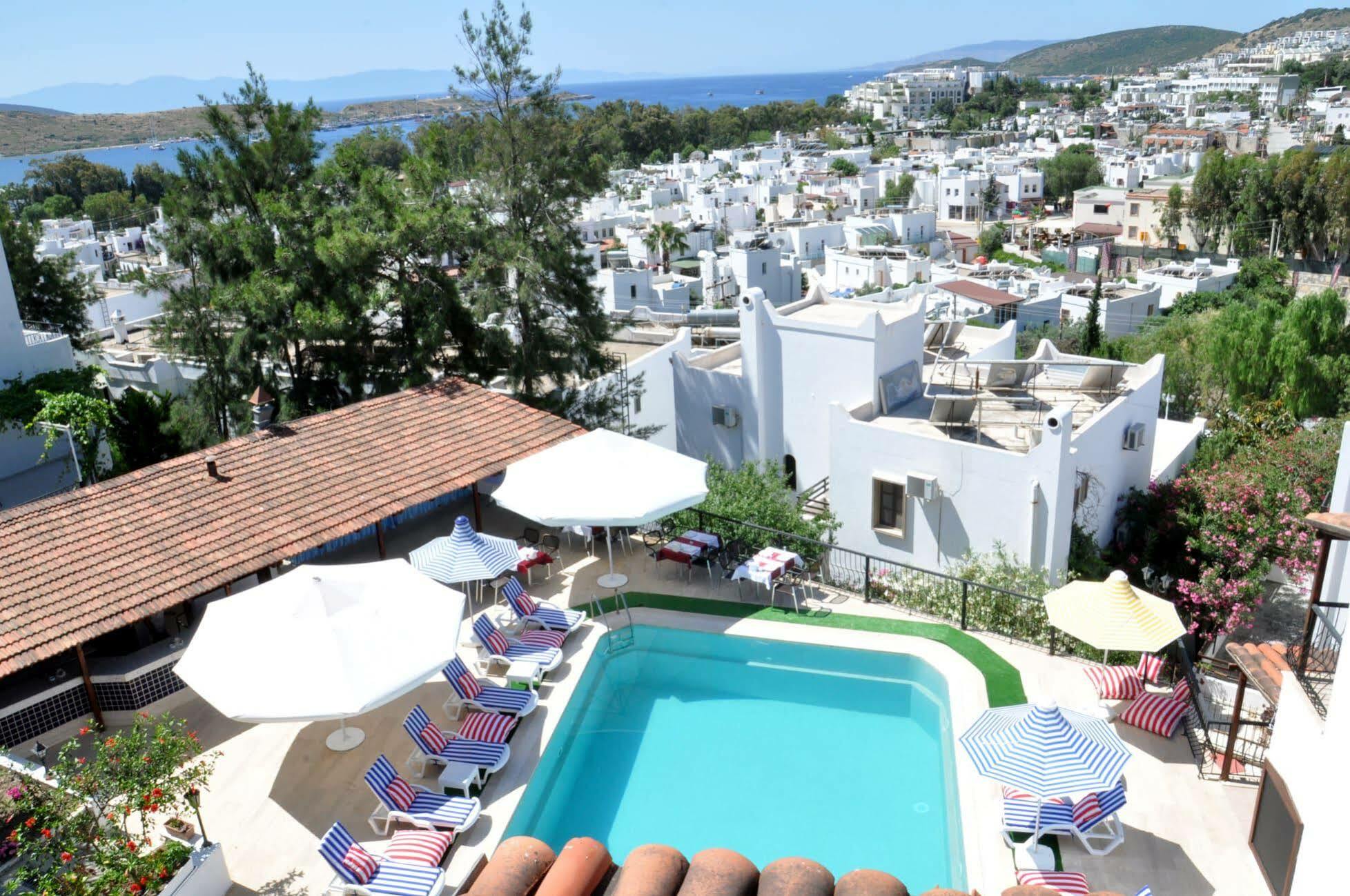 Gloriatibi Jarra Hotel غومْبيت المظهر الخارجي الصورة